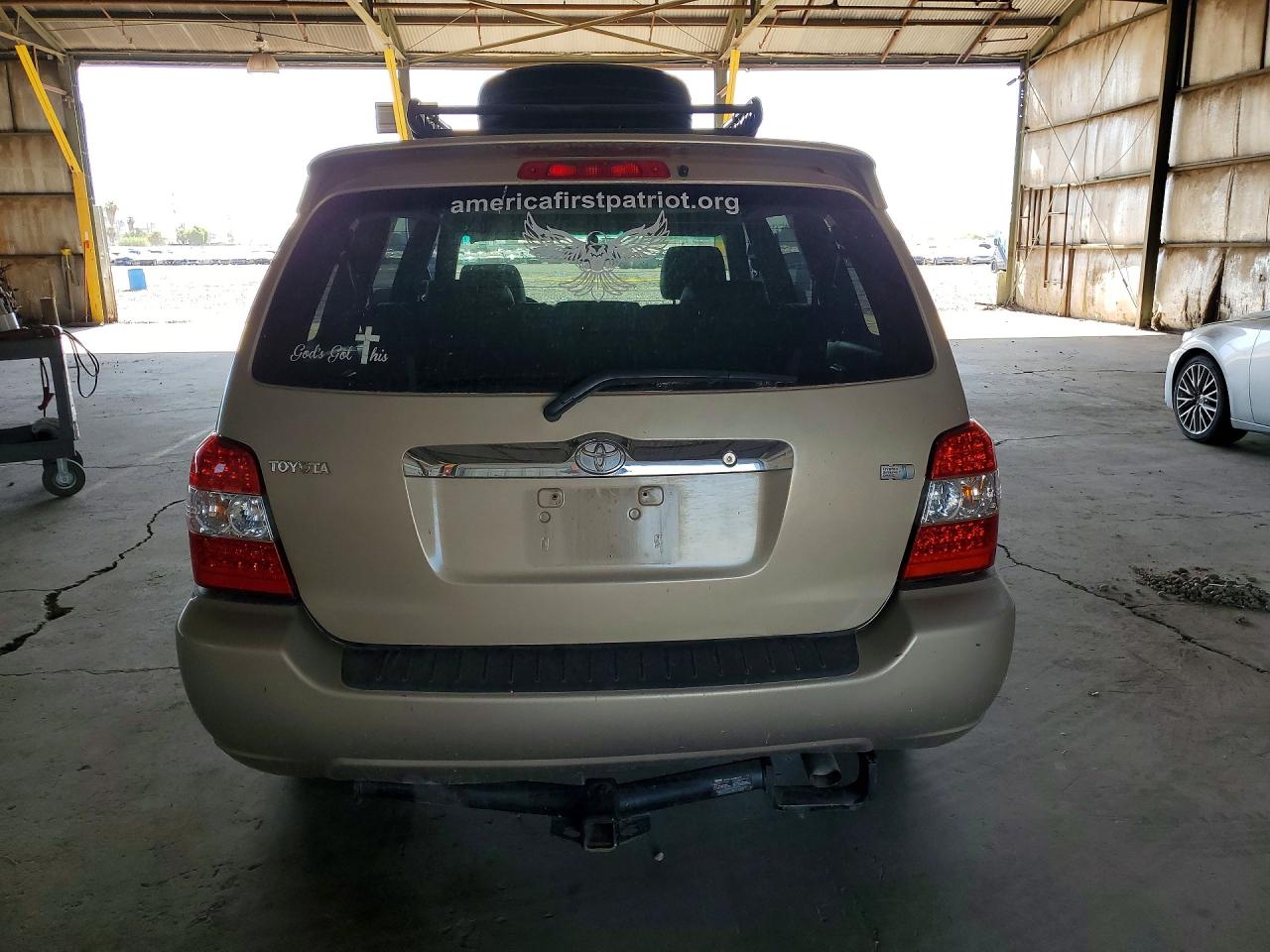2006 TOYOTA HIGHLANDER