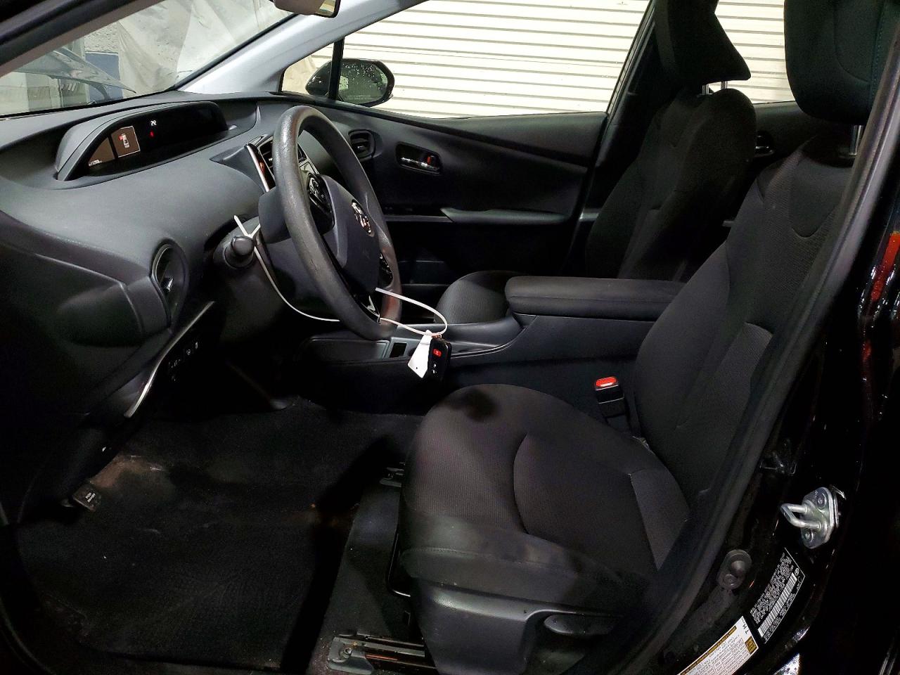 2020 TOYOTA PRIUS