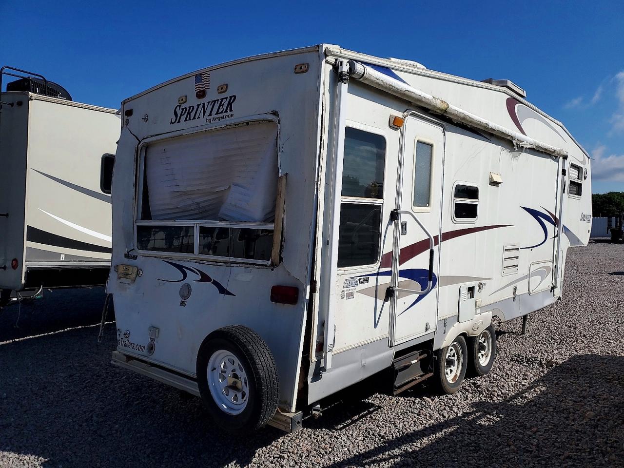 2004 KEYSTONE RV TRAILERS