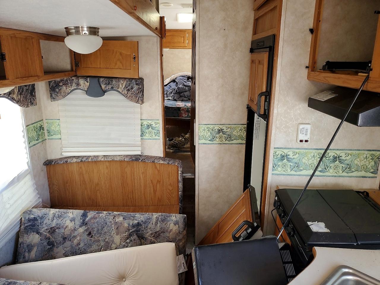 2004 KEYSTONE RV TRAILERS