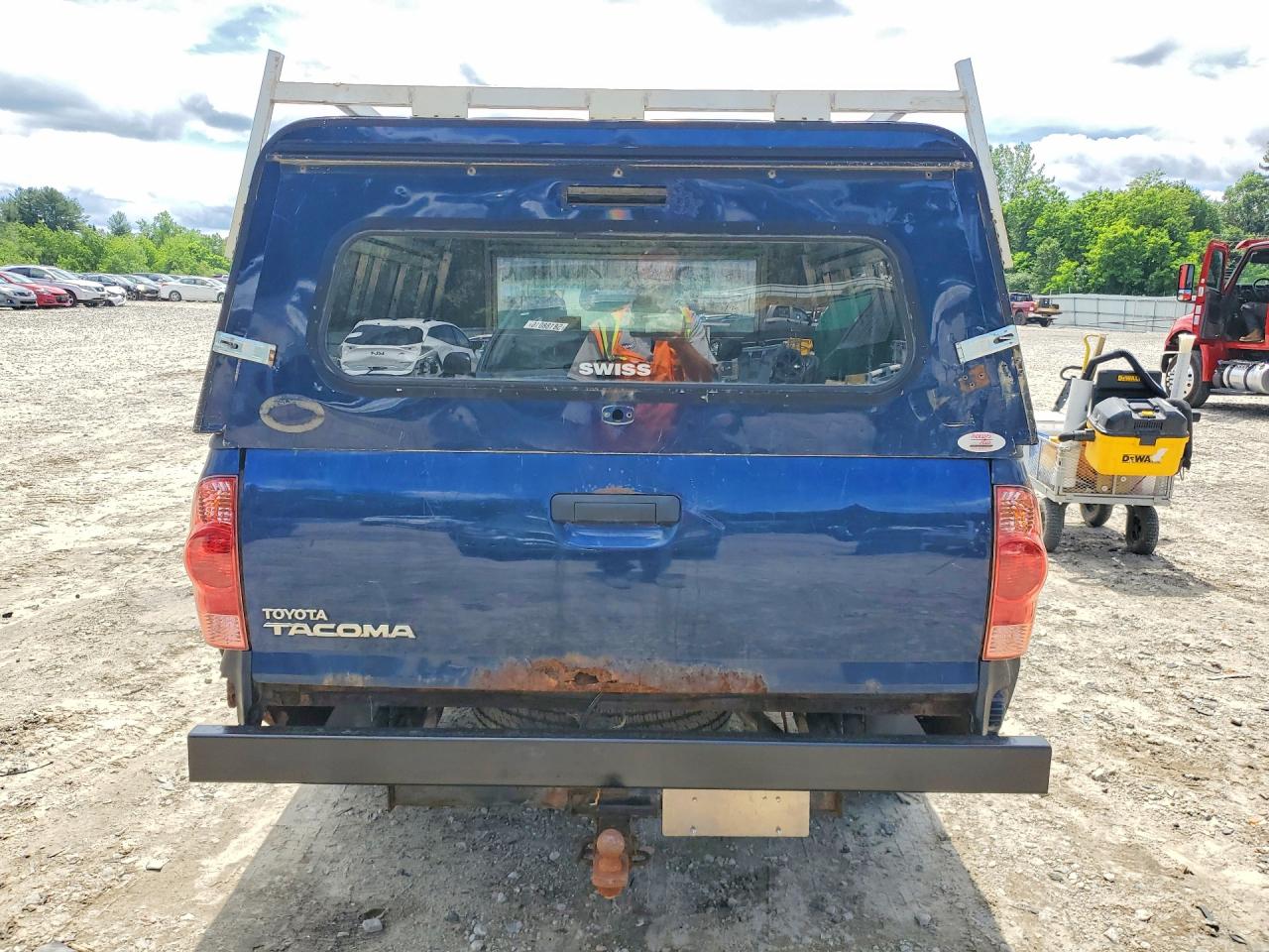 2005 TOYOTA TACOMA