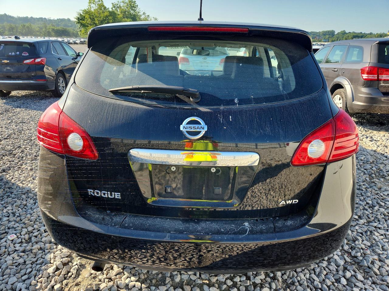 2011 NISSAN ROGUE