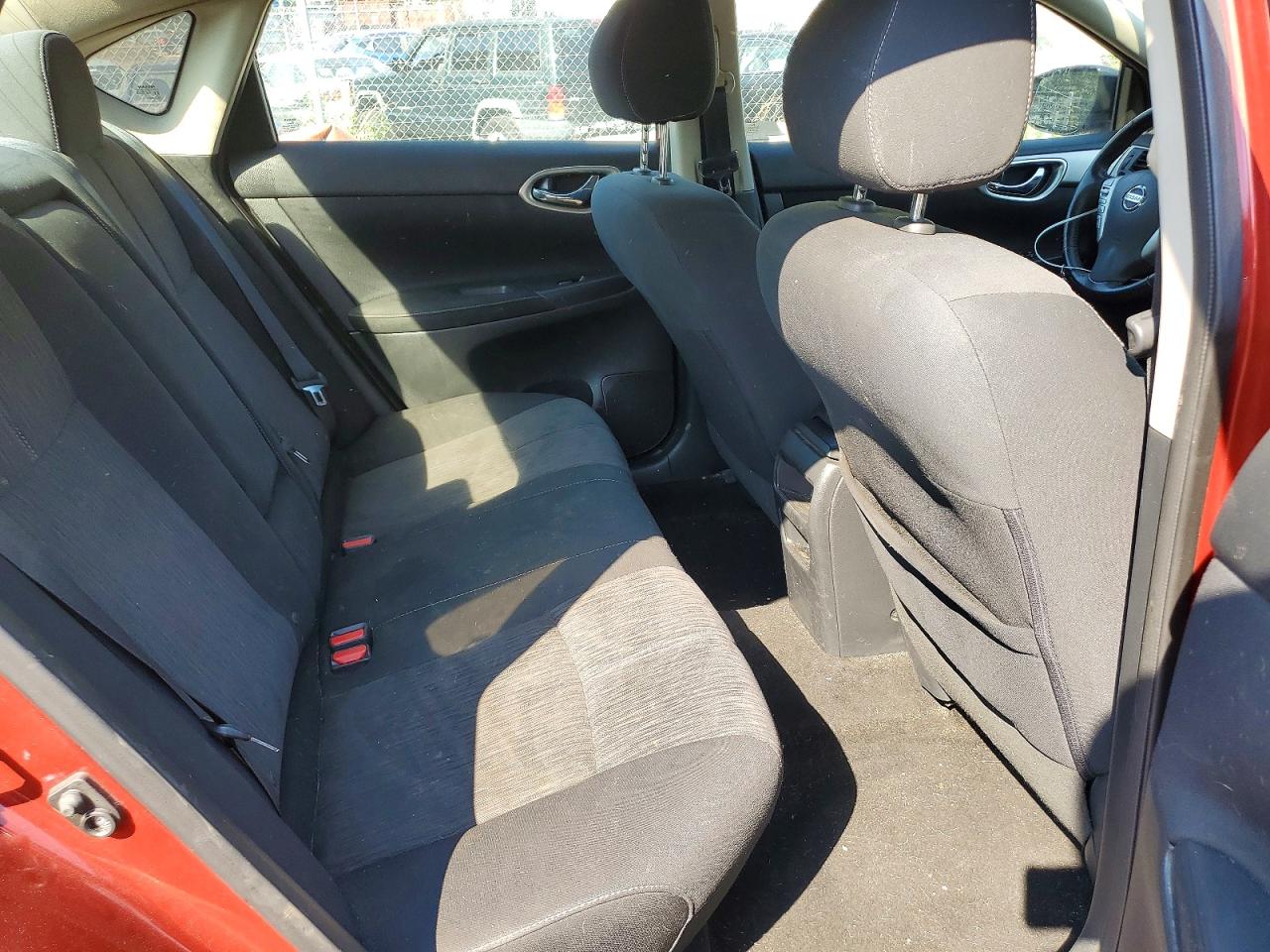 2015 NISSAN SENTRA