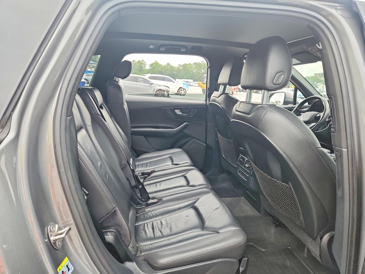 2017 AUDI Q7