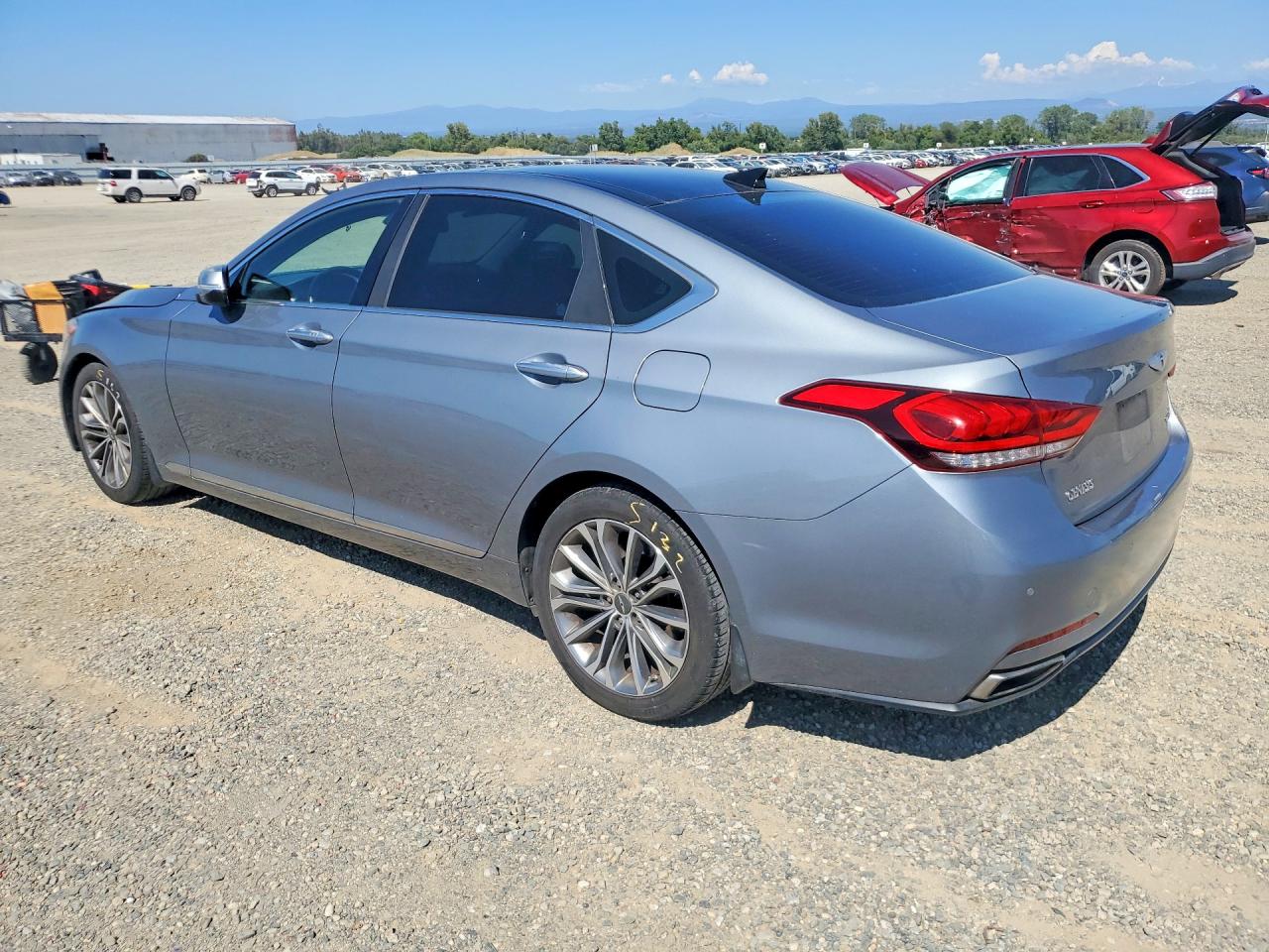 2015 HYUNDAI GENESIS