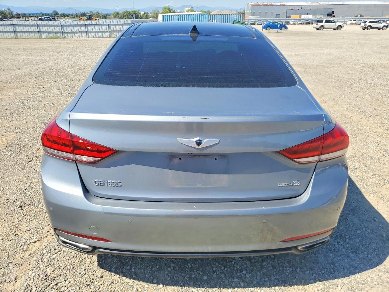 2015 HYUNDAI GENESIS