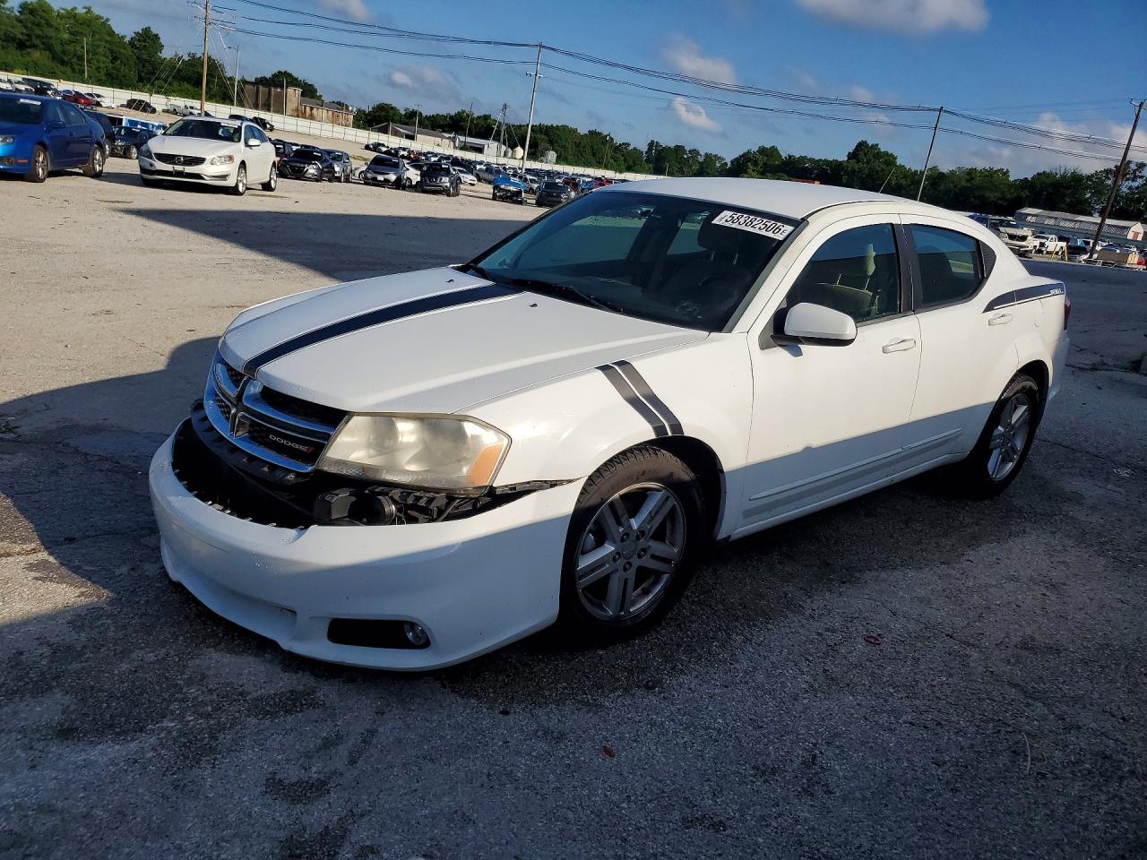 2013 DODGE AVENGER