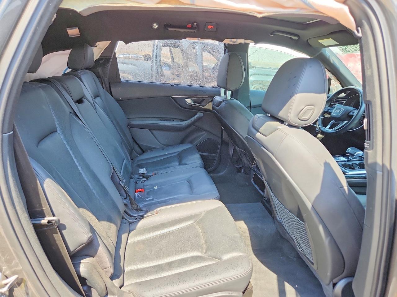 2021 AUDI Q7