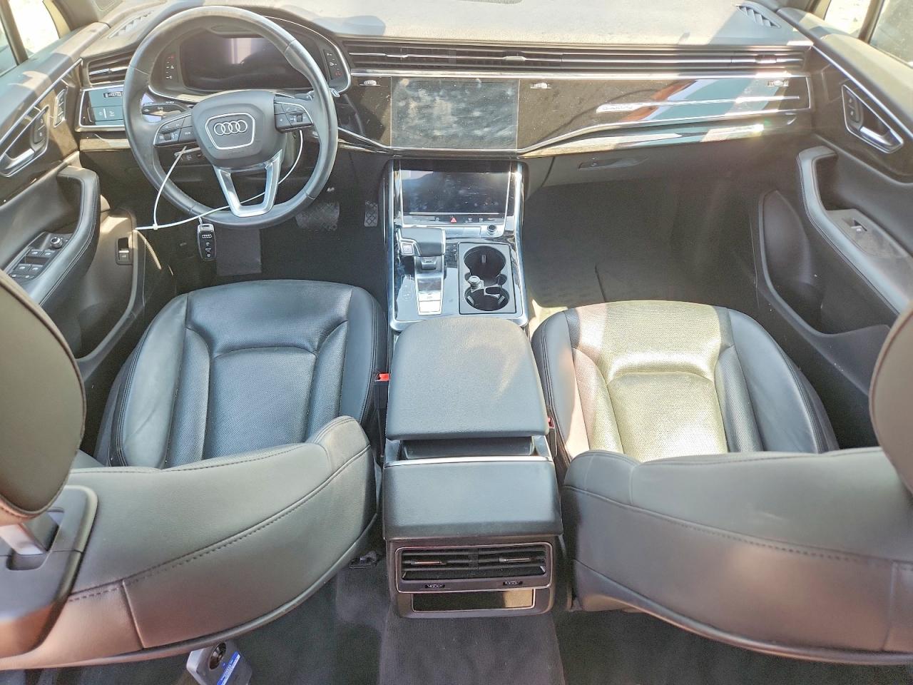 2021 AUDI Q7