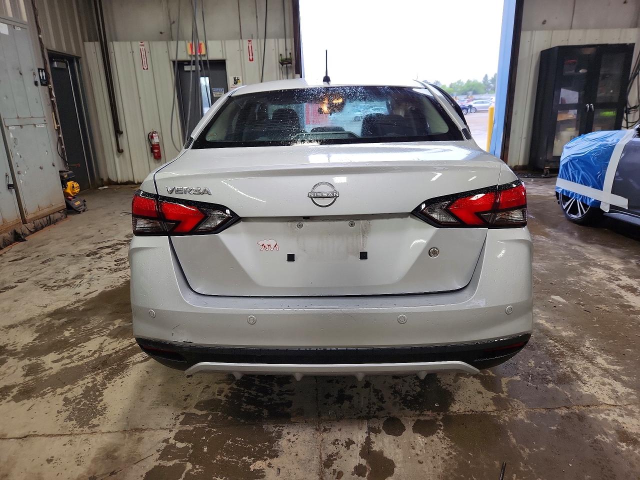 2025 NISSAN VERSA
