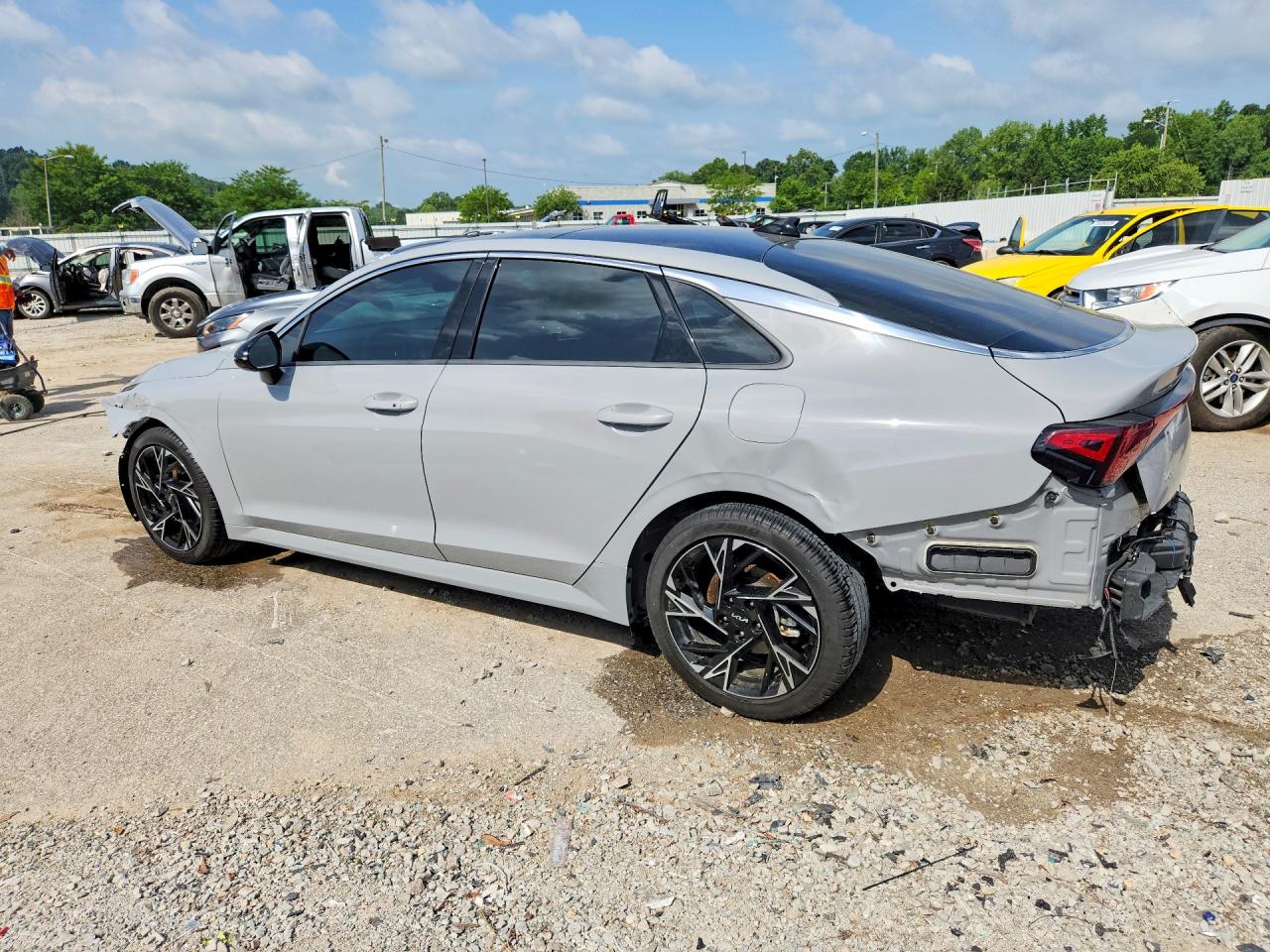 2025 KIA K5