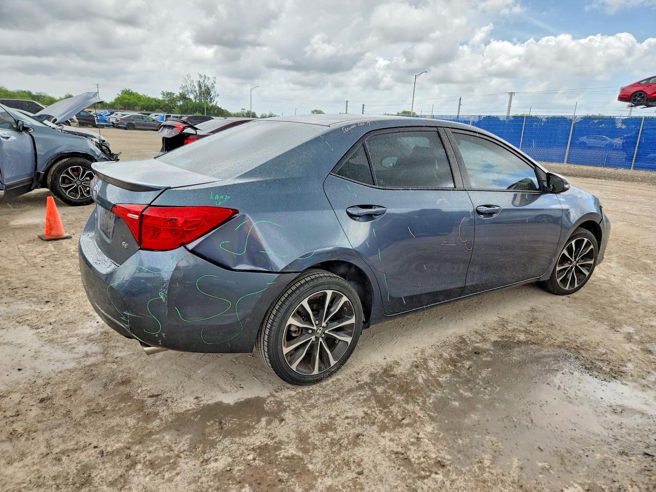 2017 TOYOTA COROLLA