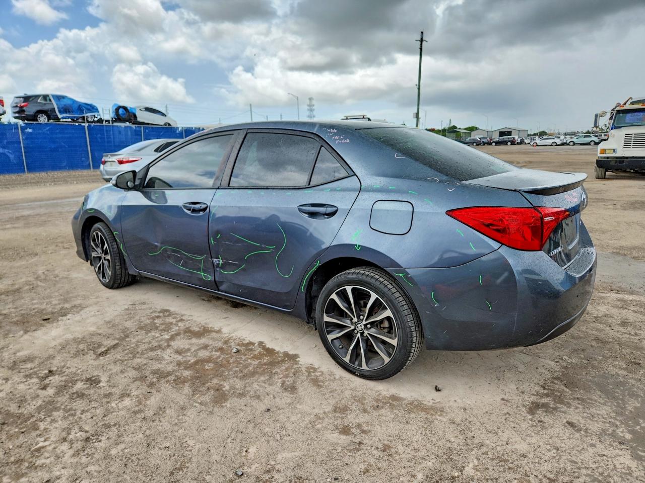2017 TOYOTA COROLLA