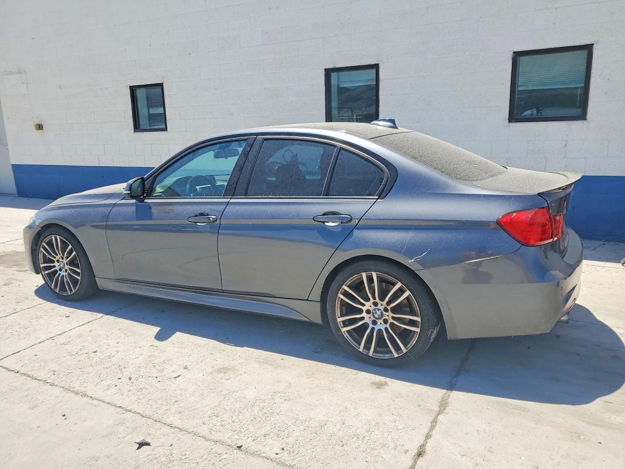 2013 BMW 3 SERIES