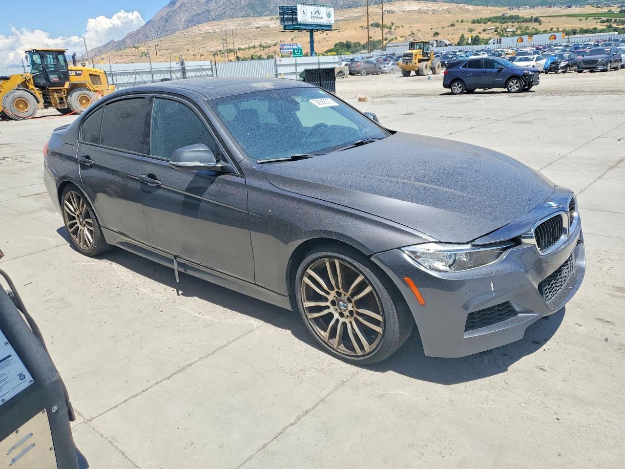 2013 BMW 3 SERIES