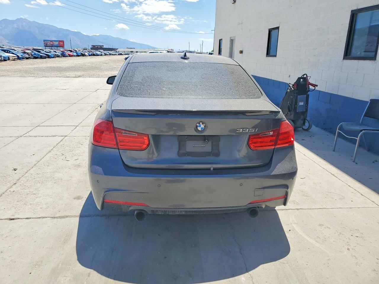 2013 BMW 3 SERIES