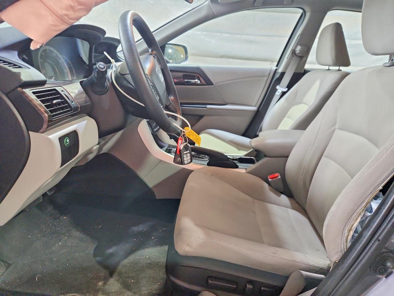 2017 HONDA ACCORD