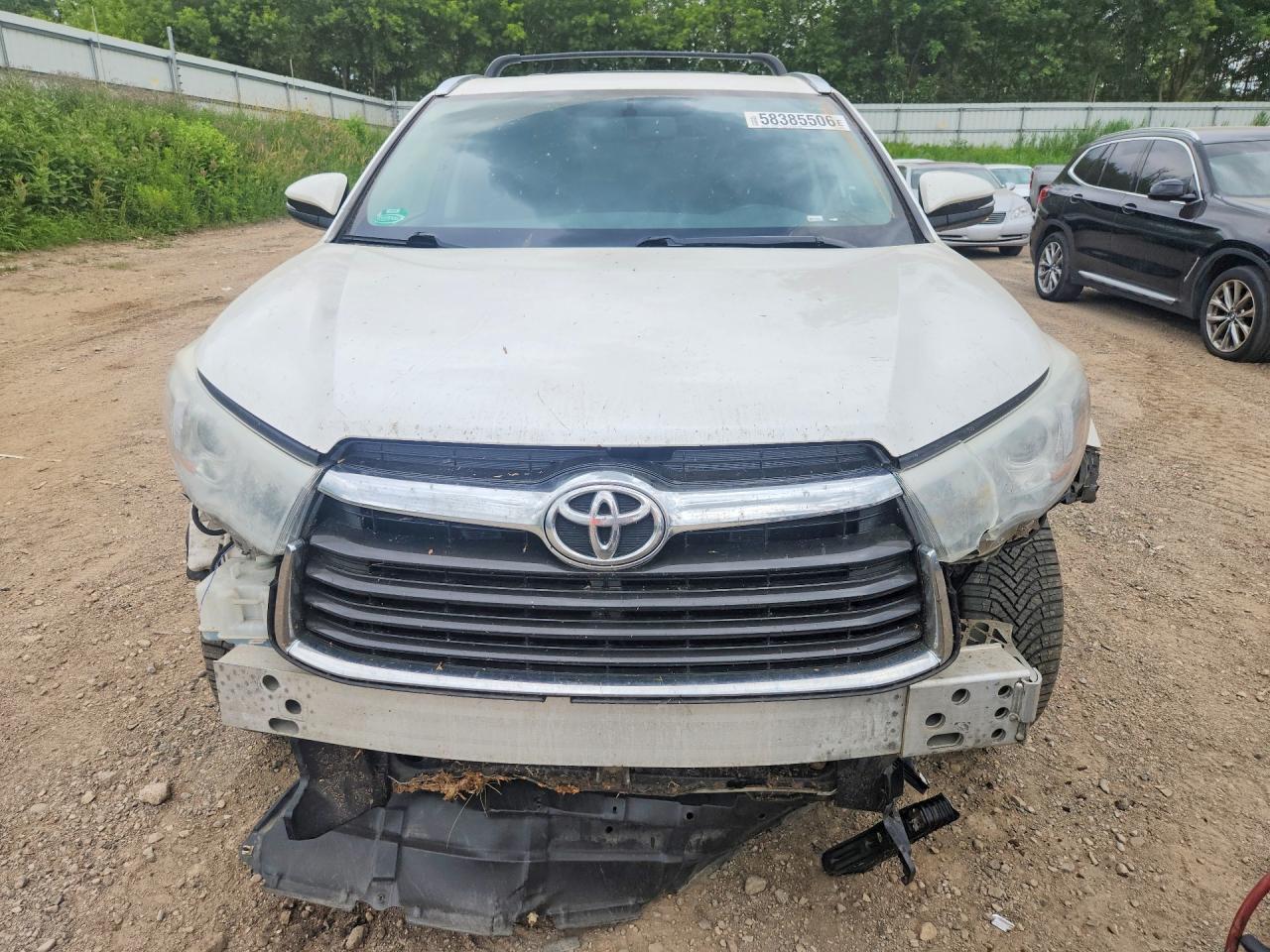 2016 TOYOTA HIGHLANDER