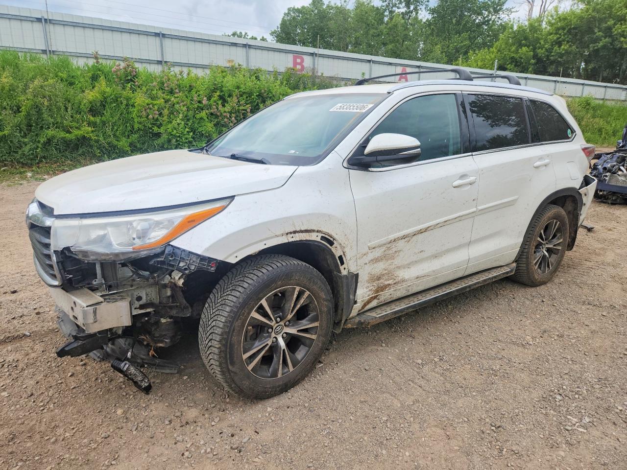 2016 TOYOTA HIGHLANDER