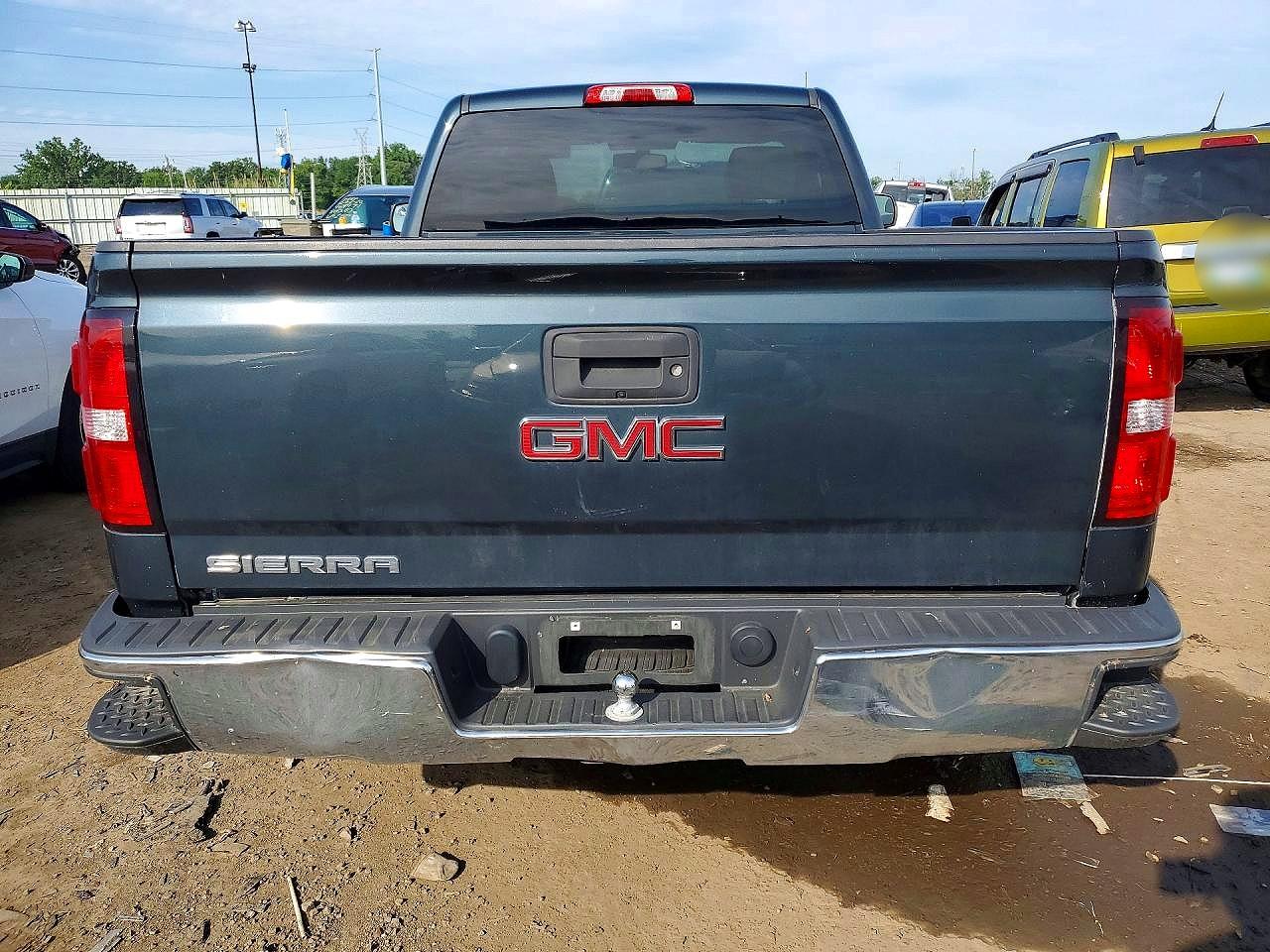 2018 GMC SIERRA