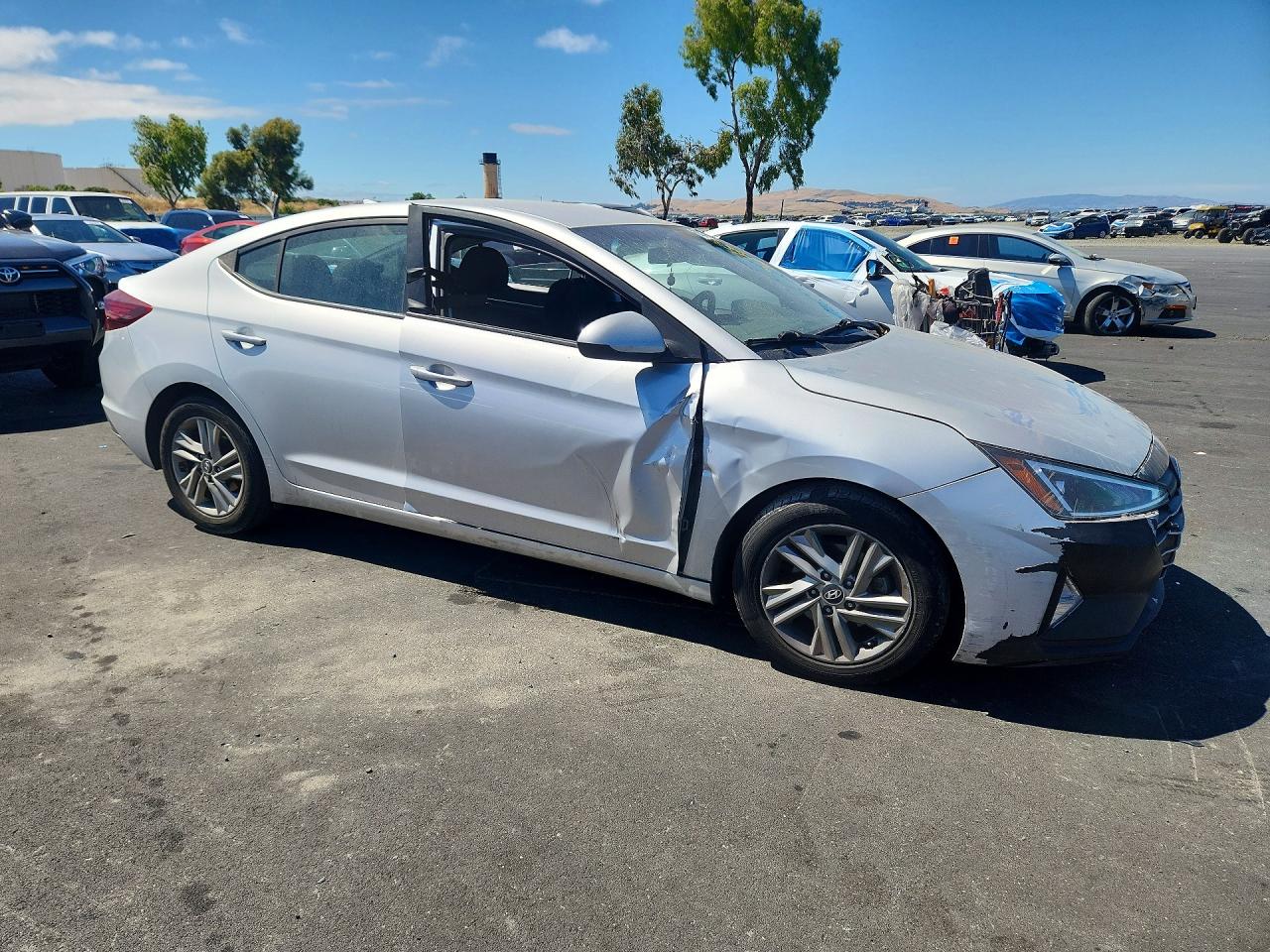 2019 HYUNDAI ELANTRA