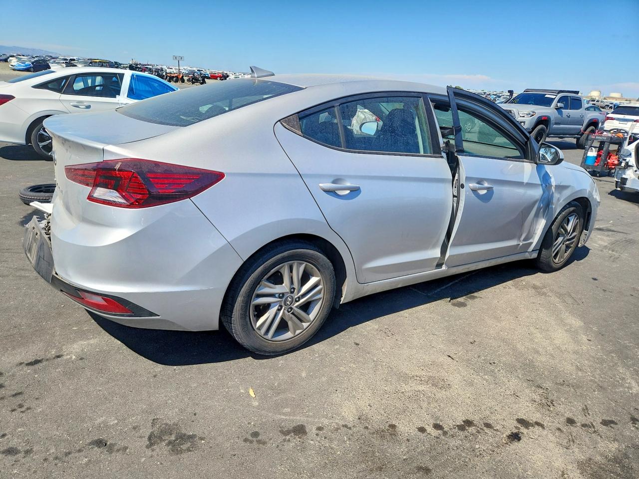 2019 HYUNDAI ELANTRA