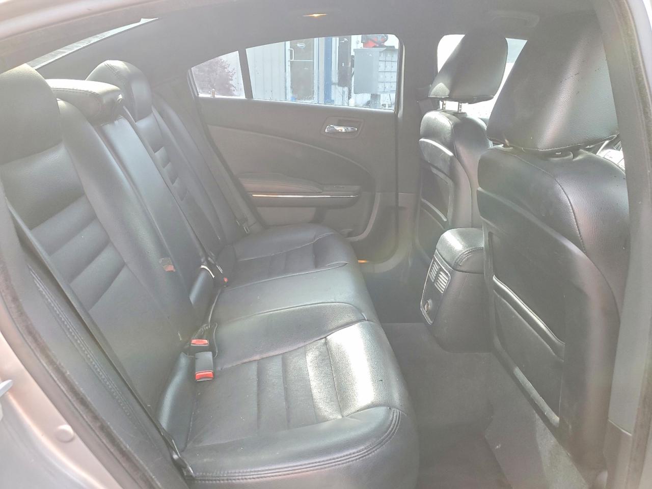 2011 DODGE CHARGER