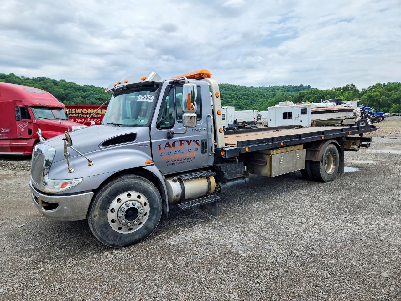 2011 INTERNATIONAL 4000 SERIE