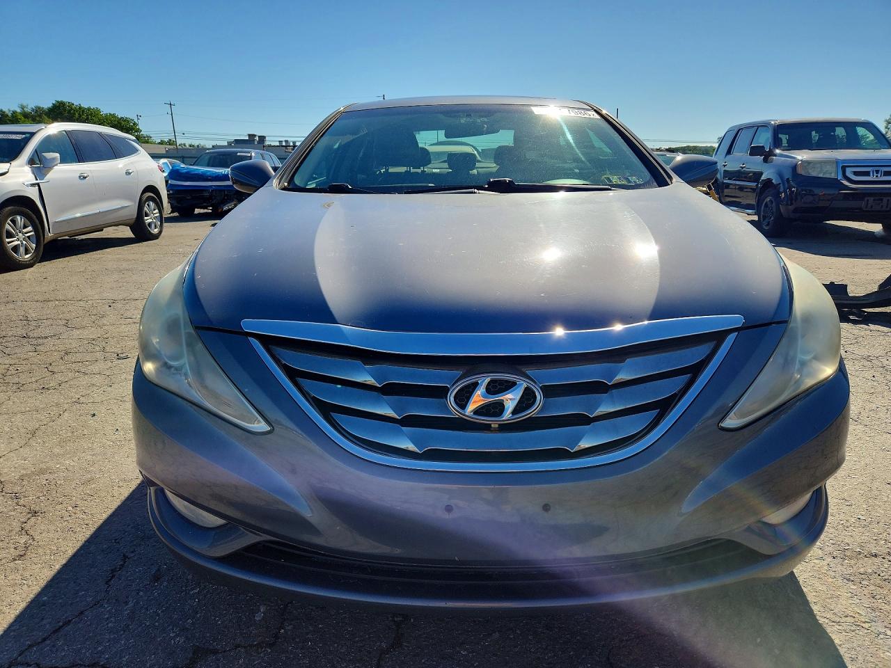 2011 HYUNDAI SONATA
