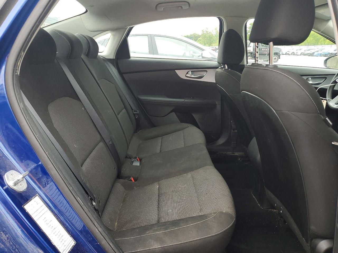 2023 KIA FORTE