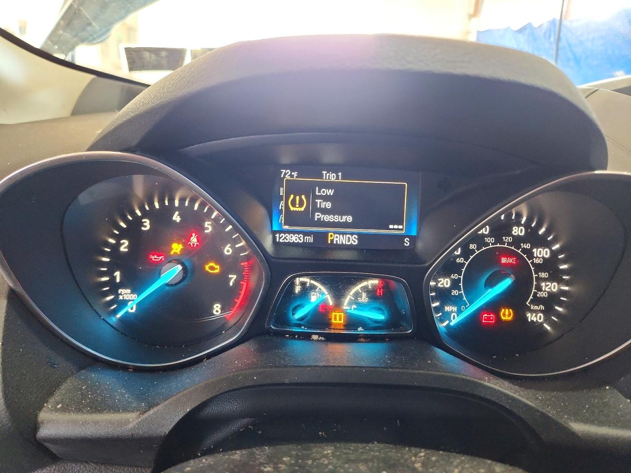 2017 FORD ESCAPE