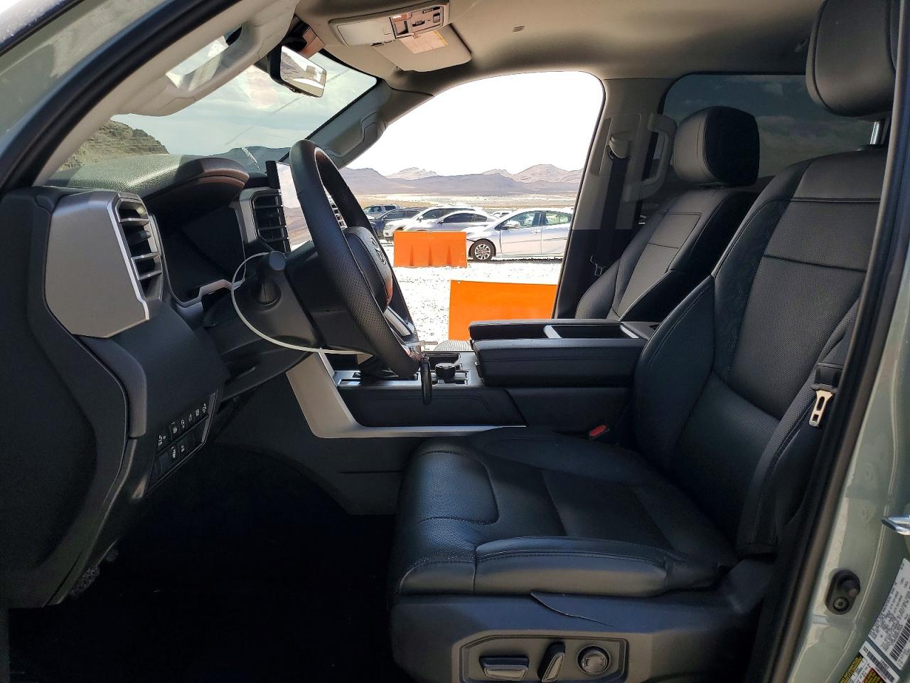 2024 TOYOTA TUNDRA