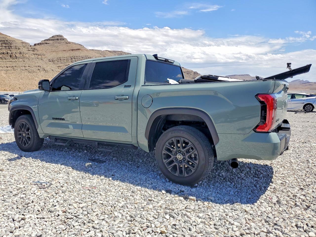 2024 TOYOTA TUNDRA