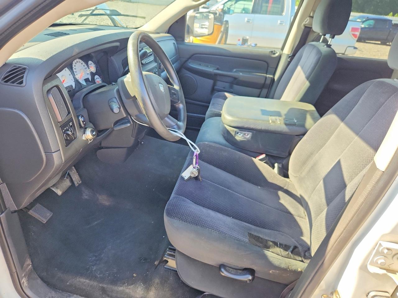 2005 DODGE RAM 2500