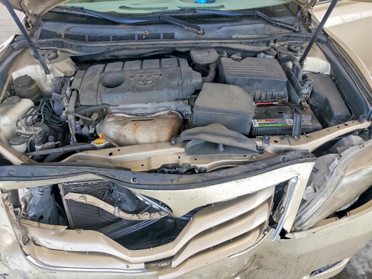 2011 TOYOTA CAMRY