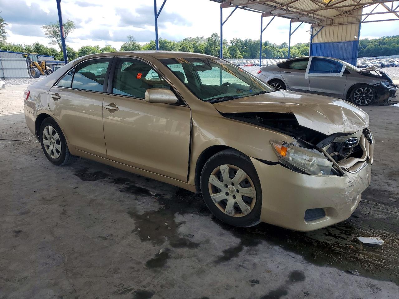 2011 TOYOTA CAMRY
