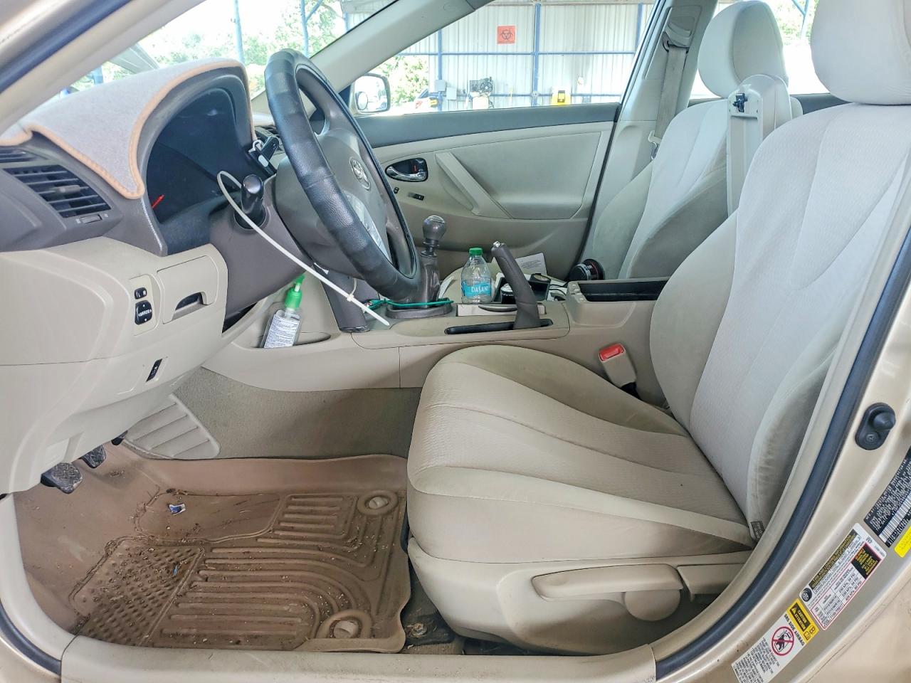 2011 TOYOTA CAMRY