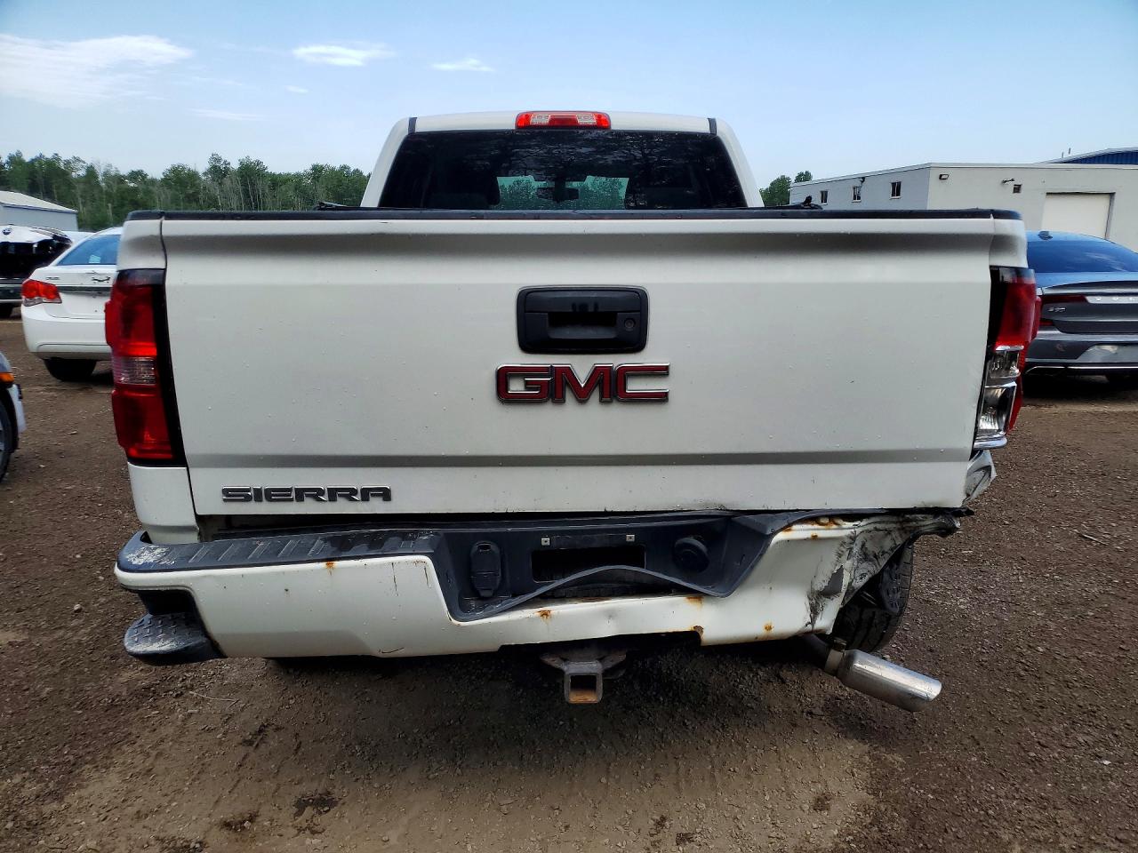 2015 GMC SIERRA