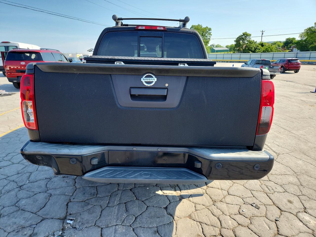 2019 NISSAN FRONTIER