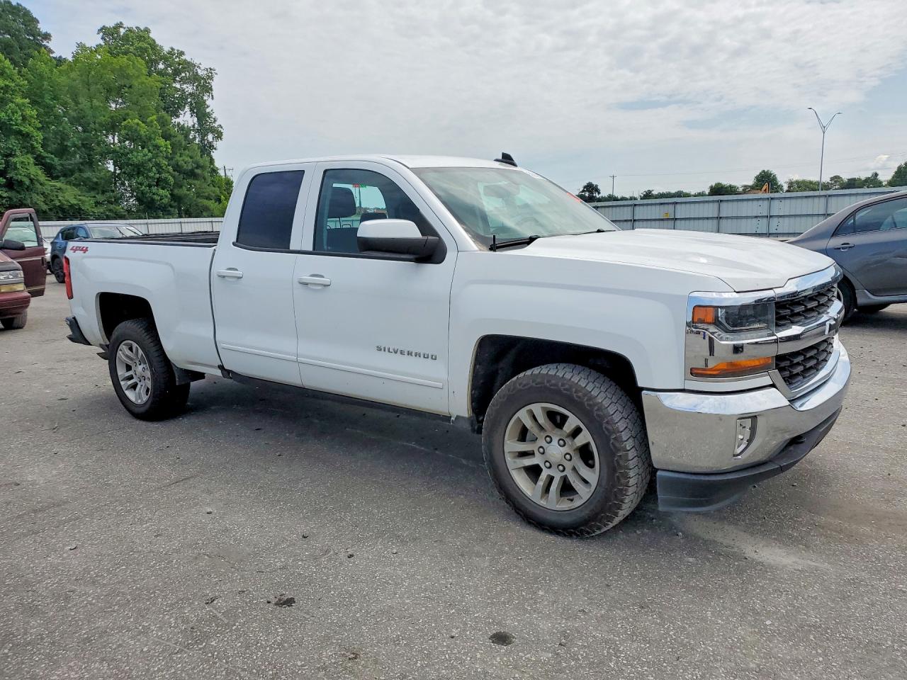 2018 CHEVROLET SILVERADO