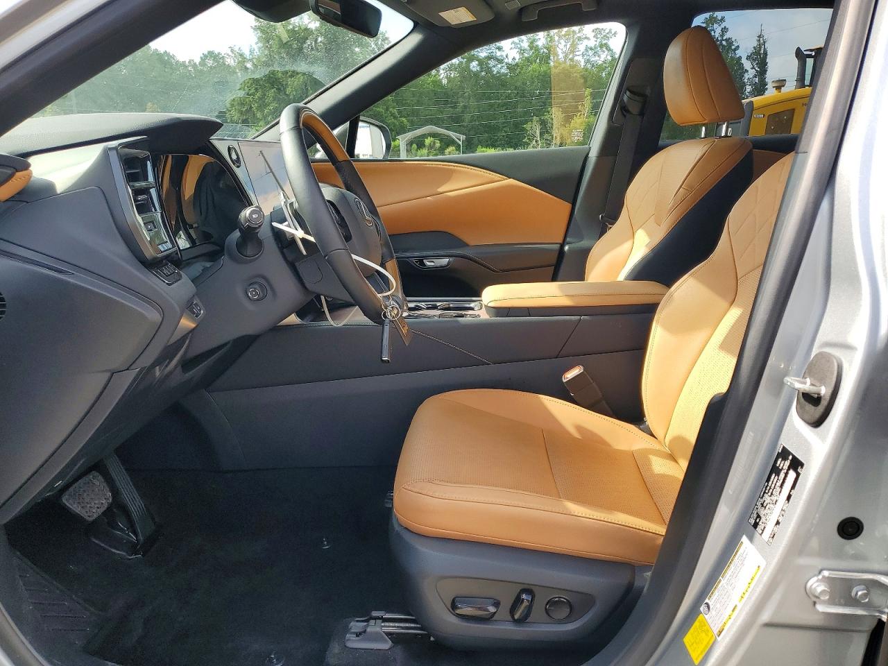 2025 LEXUS RX350