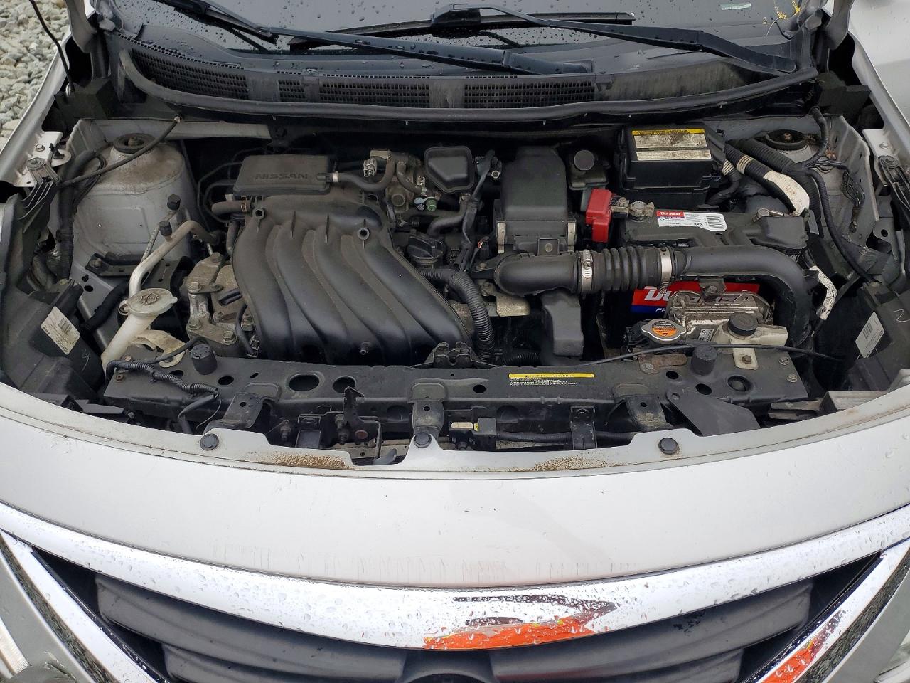 2015 NISSAN VERSA