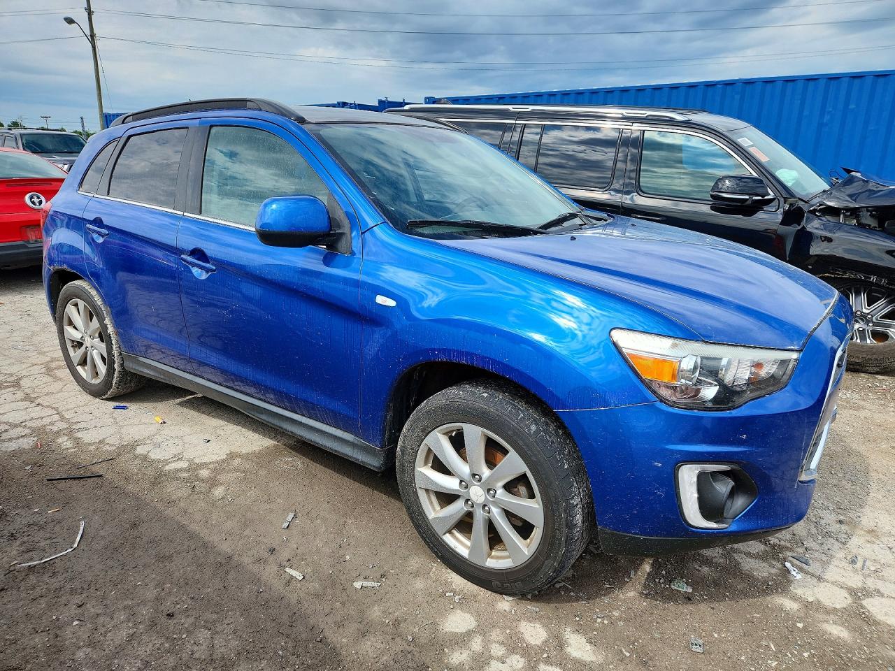 2015 MITSUBISHI OUTLANDER