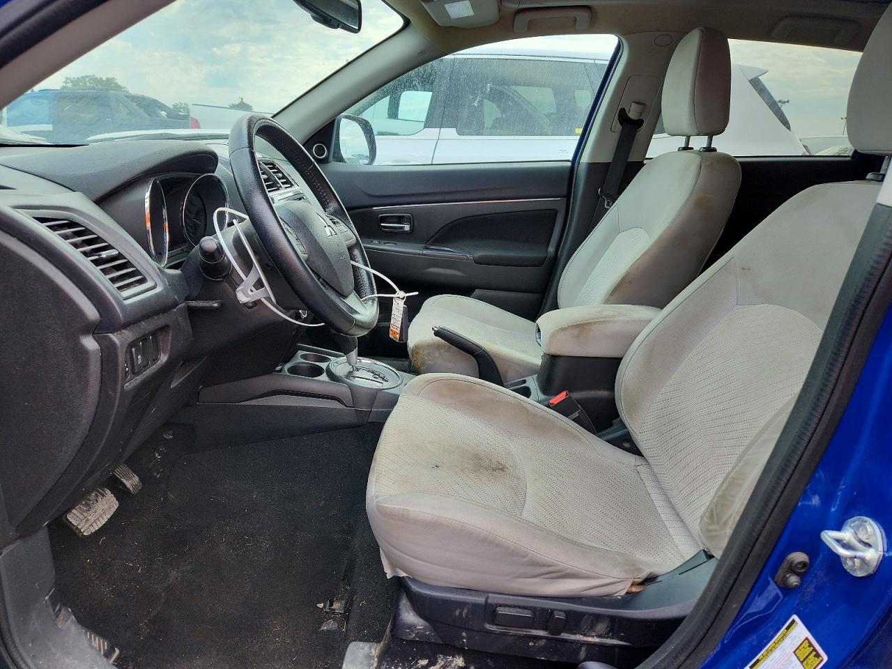 2015 MITSUBISHI OUTLANDER