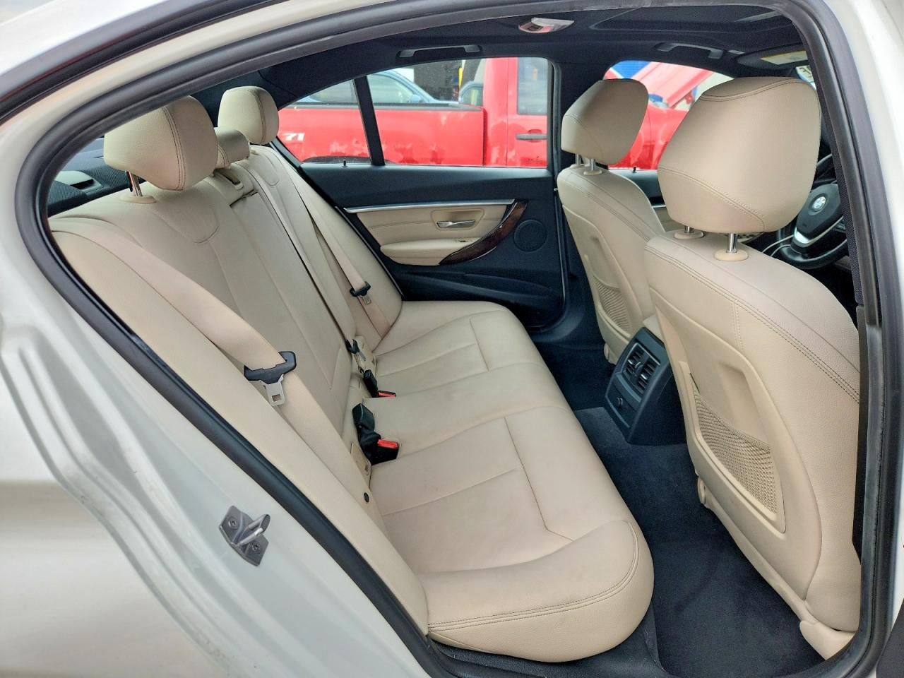 2018 BMW 3 SERIES