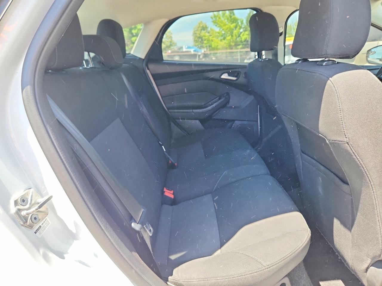 2017 FORD FOCUS