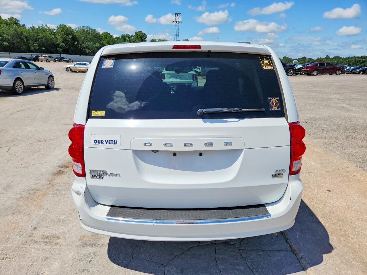 2018 DODGE CARAVAN