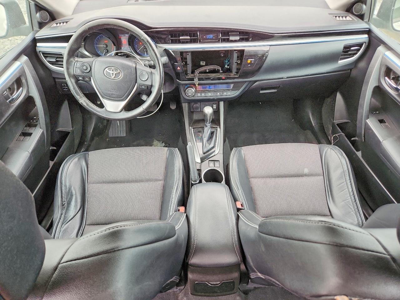2016 TOYOTA COROLLA