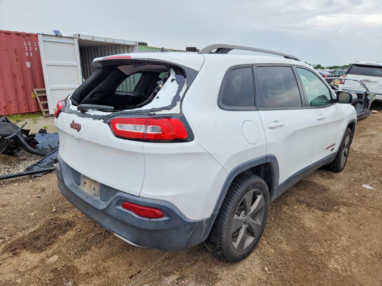 2016 JEEP CHEROKEE