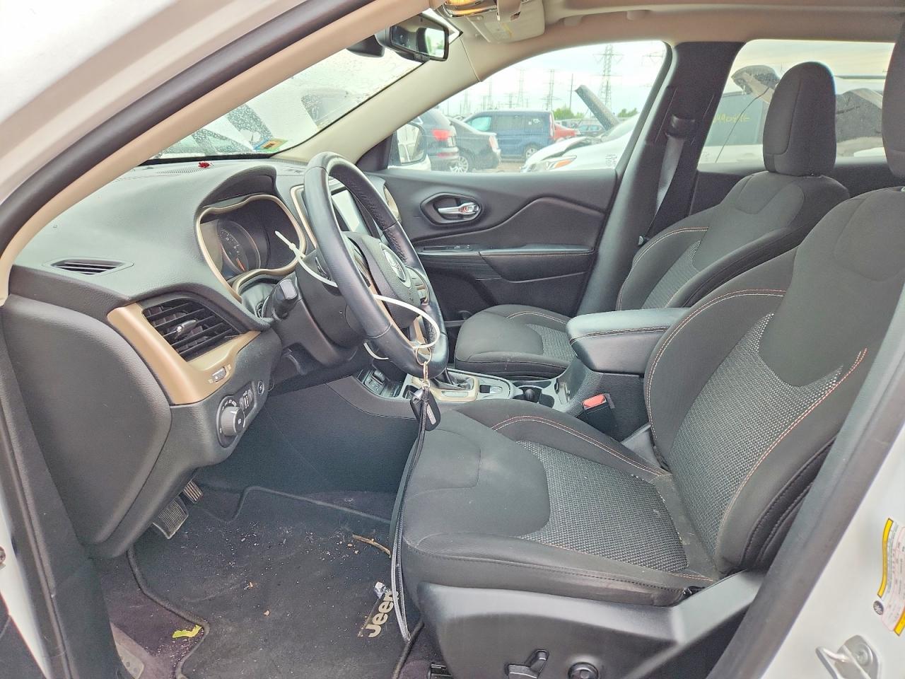 2016 JEEP CHEROKEE